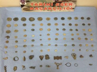 Satmak için İzmir’e getirdiler, yakalandılar: Tam 105 parça