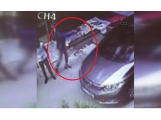 Bakırköy’de sokak ortasında infaz kamerada