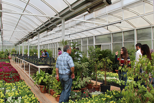 Peyzaj Öğrencilerine Uygulamalı Ders Verildi