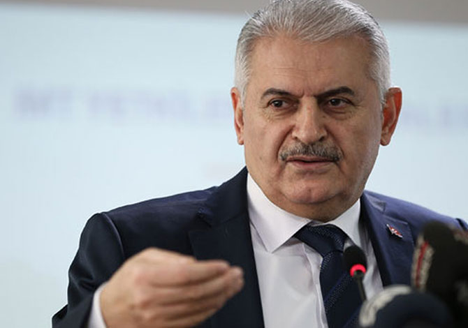 Binali Yıldırım bir adım önde