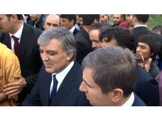 Gül ’olağanüstü kurultay’ sorularını yanıtsız bıraktı