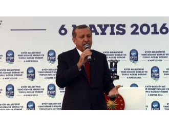 Davutoğlu’nun bırakma kararını değerlendirdi