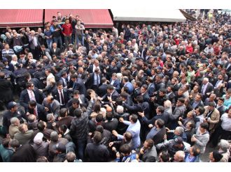 Konya’da Davutoğlu izdihamı