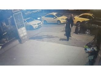 Gece kulübüne silahlı saldırı kamerada