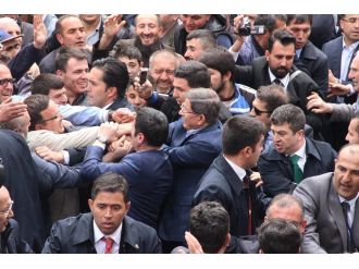 Kolundaki bandajın sırrı çözüldü