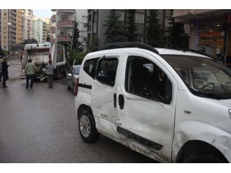 Sürücü kalp krizi geçirdi, yayaları ezdi: 2 ölü