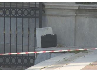 Dolmabahçe’de hareketli dakikalar: Polis alarma geçti