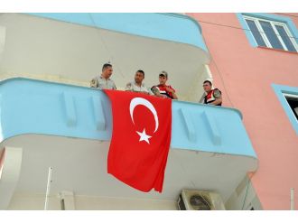 Şehit ateşi Nizip’i de yaktı