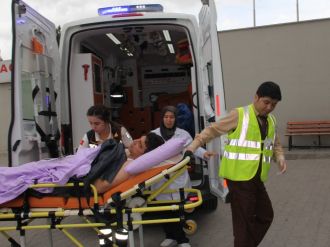 Çorum’da torun görme kavgası: 4 yaralı