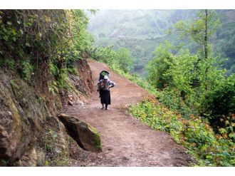 Kendi yolunu kendi yaptı