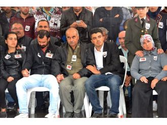 Şehide yağmur altında veda