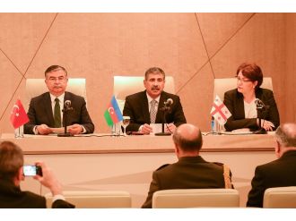 "Toprak bütünlüğü dışındaki hiçbir çözümü desteklemeyiz"