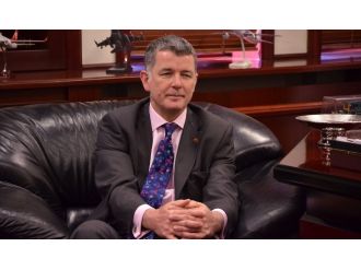 İngiliz Büyükelçiden PKK sevicilere ayar