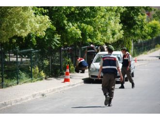 İzmir’de bomba paniği