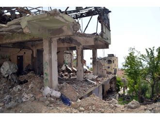 Şırnak’ta her taşın altından patlayıcı çıkıyor