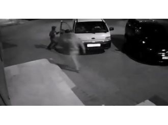 1 dakika içinde çaldılar!