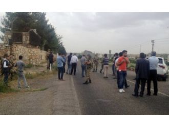 Askeri aracın geçişi sırasında patlama: 2 yaralı