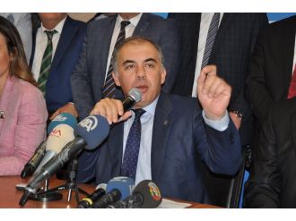 İzmir’de Binali Yıldırım sevinci