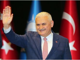 Binali Yıldırım kimdir ?
