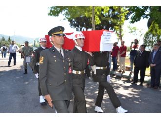 Osmaniye şehidini son yolcuğuna uğurladı