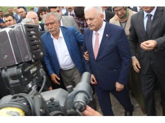 "Kardeşliğimizi bozmaya kimsenin gücü yetmeyecek"