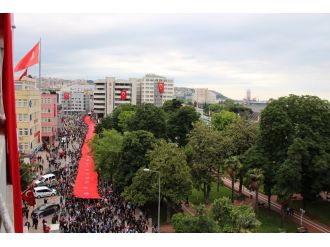 Samsun’da 1919 metre "Gençlik Bayrak Yürüyüşü"