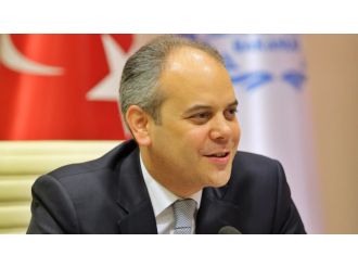 Bakan Kılıç’tan Servet Tazegül’e tebrik