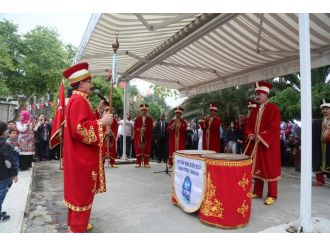 Eyüp Sultan doldu, taştı