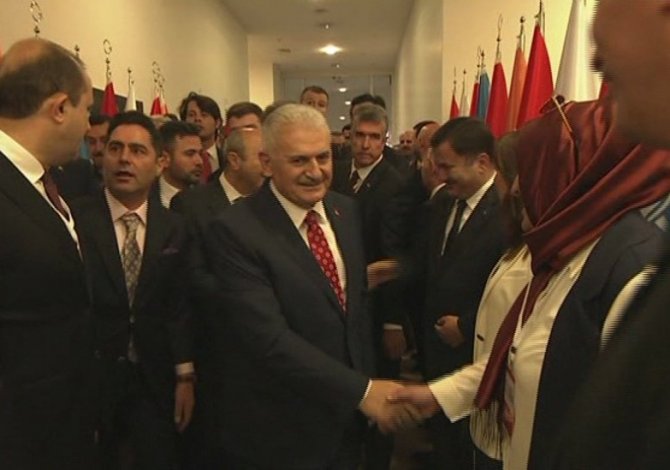 Binali Yıldırım coşkuyla karşılandı