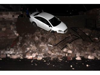 Facia teğet geçti !