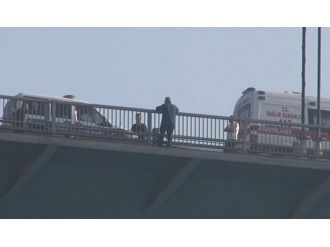 Köprüde intihar girişimi trafiği kilitledi