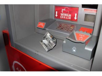 ATM’de gizli kamera bulundu