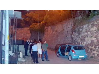 Bomba araması yapılan araçtan öyle bir şey çıktı ki...