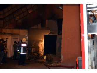 Ekmek fabrikasında korkutan yangın