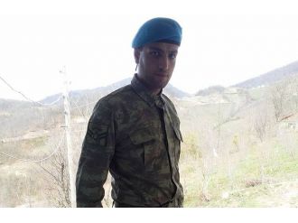 Şehidin baba evinden ağıtlar yükseldi