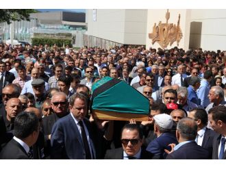 İş adamı İbrahim Bodur son yolculuğuna uğurlandı