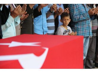 Şehit babaya son bakış