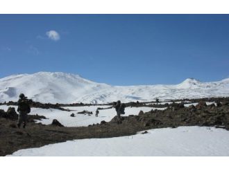 PKK’ya darbe üstüne darbe: 92 terörist öldürüldü!
