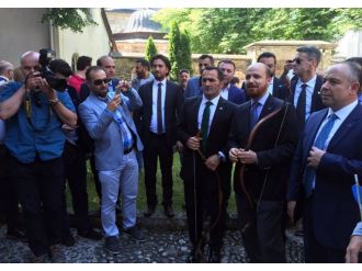 İlk oku Bilal Erdoğan attı