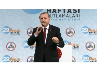 "Cumhurbaşkanına küfredecek kadar alçaldılar"