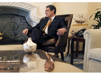 Rum lider çark etti