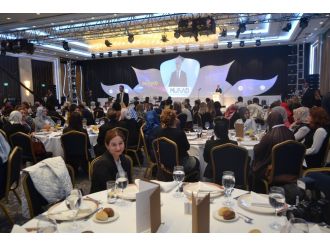 "Kadınlar olarak, içimizdeki potansiyeli keşfedelim"