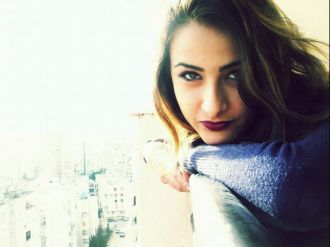 Uyuşturucu bağımlısı genç kız intihar etti