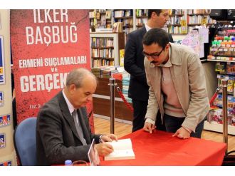Başbuğ: "Türkiye çaresizlik içinde gözüküyor"