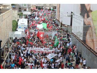 İstanbul’da binlerce kişi Mavi Marmara saldırısını kınadı
