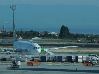 Uçakta inatçı yolcu krizi !