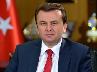 “İstanbul’un Fethiyle Sadece Şehir Değil, Gönüller De Fethedilmiştir”