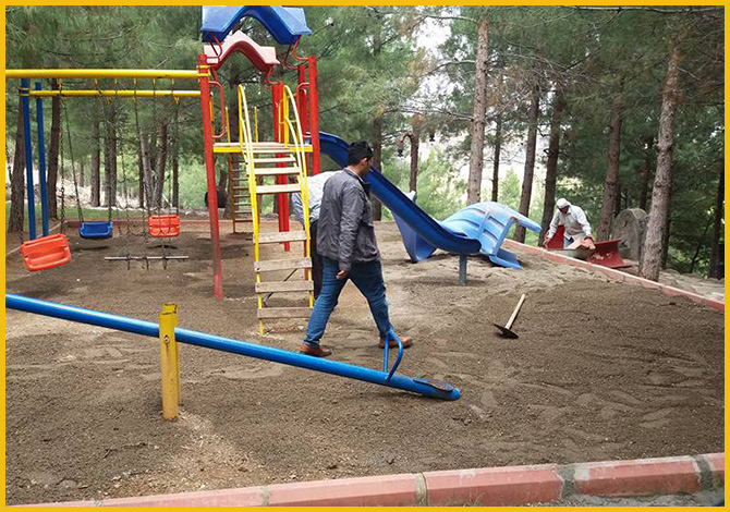 Türkoğlu’nda Parklar Düzenleniyor