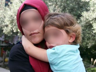 Kızını çöp kamyonuna attı, dolandırıcılıktan cezaevine girdi