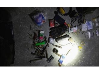 Teröristler vatandaşın evlerini harabeye çevirmiş